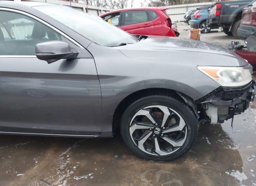 Photo 19 of 2017 Honda Accord EX (VIN 1HGCR2F7XHA134959)