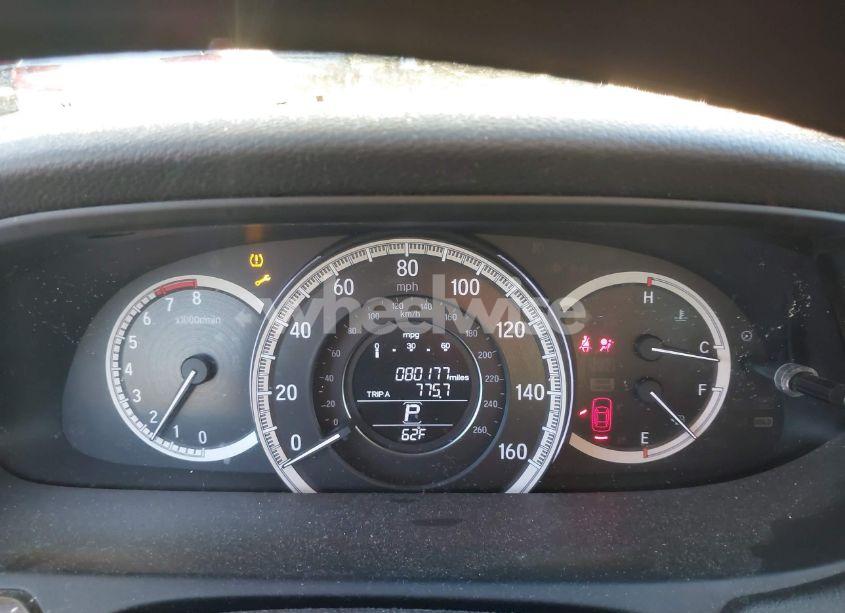 Photo 15 of 2017 Honda Accord EX (VIN 1HGCR2F7XHA179111)