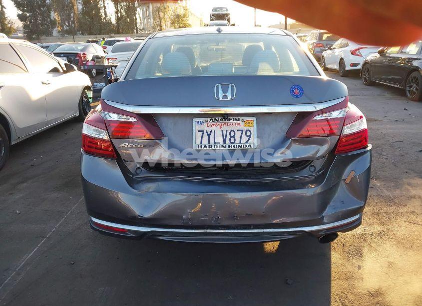 Photo 16 of 2017 Honda Accord EX (VIN 1HGCR2F7XHA179111)