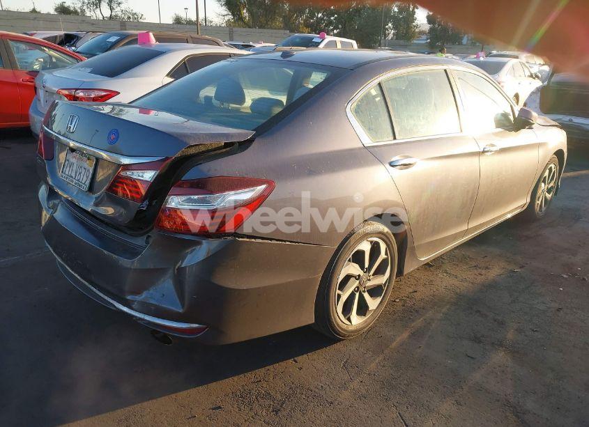 Photo 4 of 2017 Honda Accord EX (VIN 1HGCR2F7XHA179111)