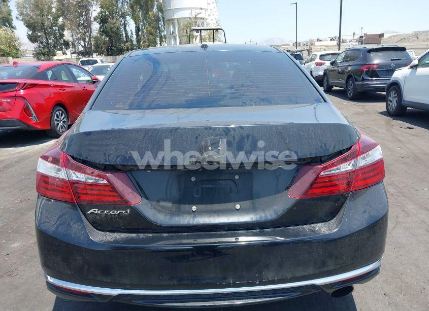 Photo 17 of 2017 Honda Accord EX (VIN 1HGCR2F7XHA259685)