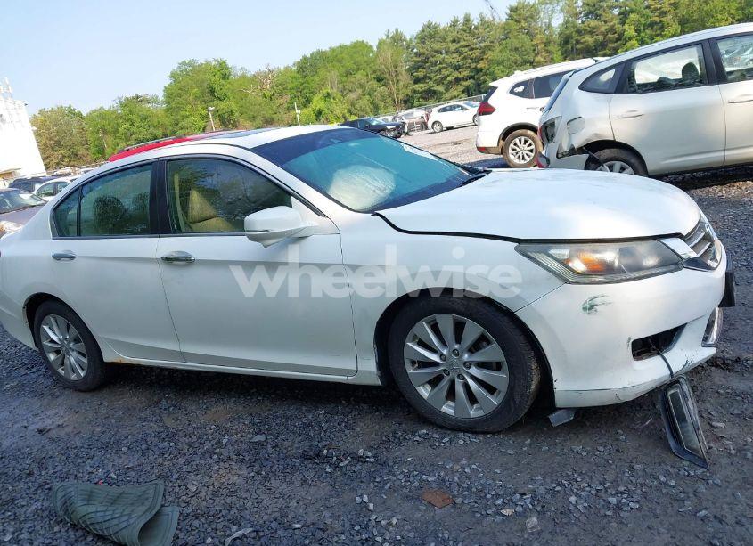 Photo 12 of 2013 Honda Accord EX-L (VIN 1HGCR2F80DA016910)