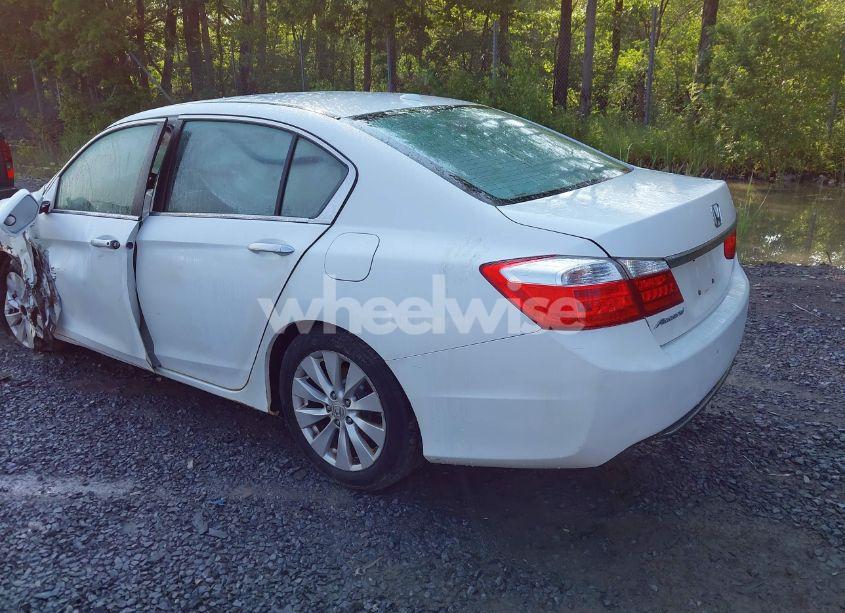 Photo 3 of 2013 Honda Accord EX-L (VIN 1HGCR2F80DA016910)