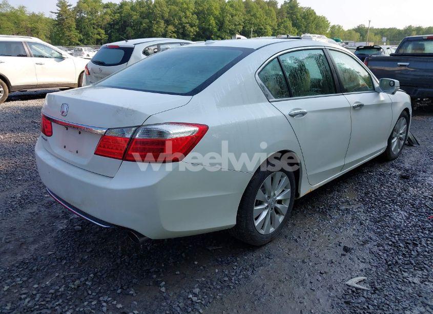 Photo 4 of 2013 Honda Accord EX-L (VIN 1HGCR2F80DA016910)