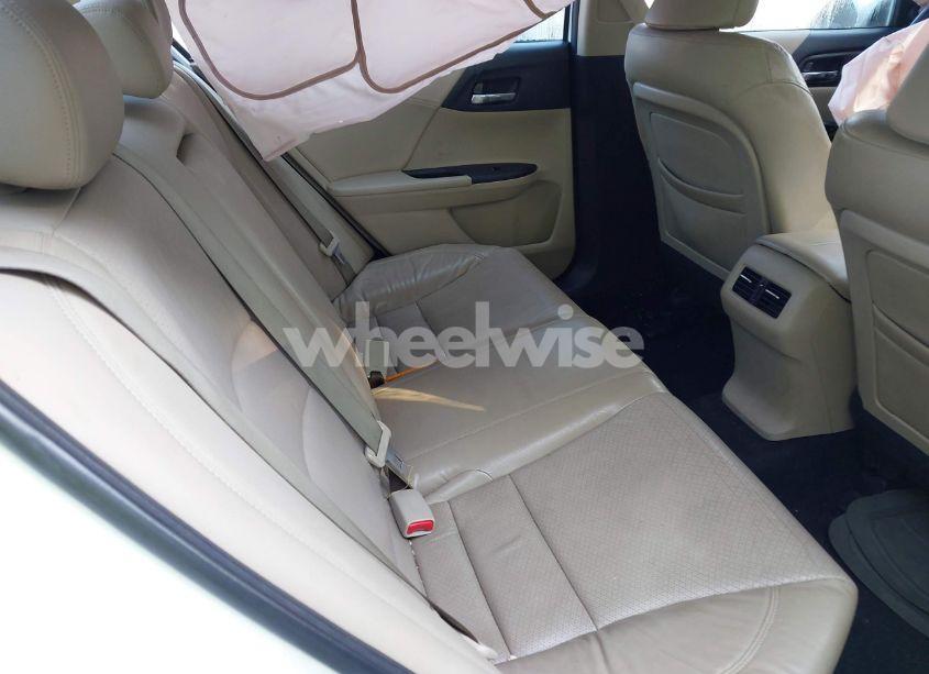 Photo 8 of 2013 Honda Accord EX-L (VIN 1HGCR2F80DA016910)