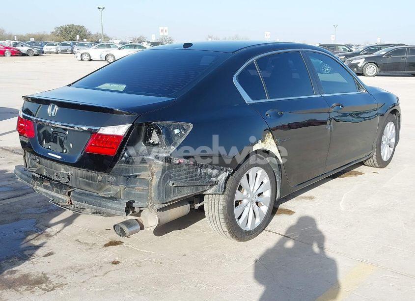 Photo 4 of 2013 Honda Accord EX-L (VIN 1HGCR2F80DA035439)