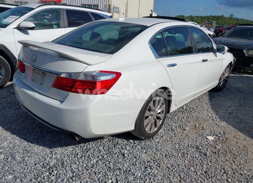 Photo 4 of 2013 Honda Accord EX-L (VIN 1HGCR2F80DA059076)