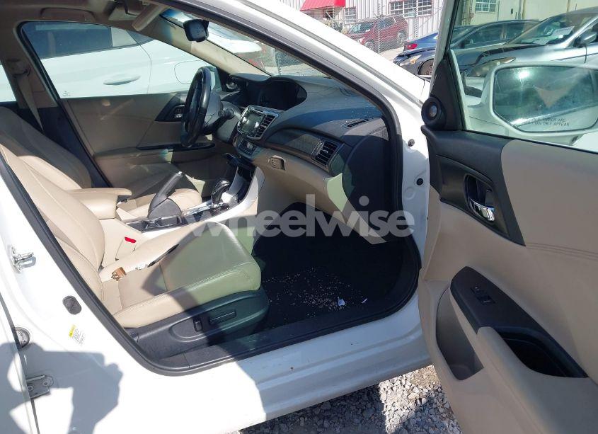 Photo 5 of 2013 Honda Accord EX-L (VIN 1HGCR2F80DA059076)