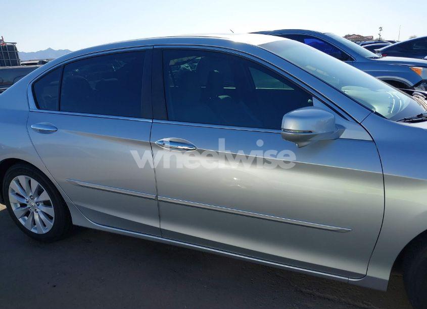 Photo 13 of 2013 Honda Accord EX-L (VIN 1HGCR2F80DA088691)