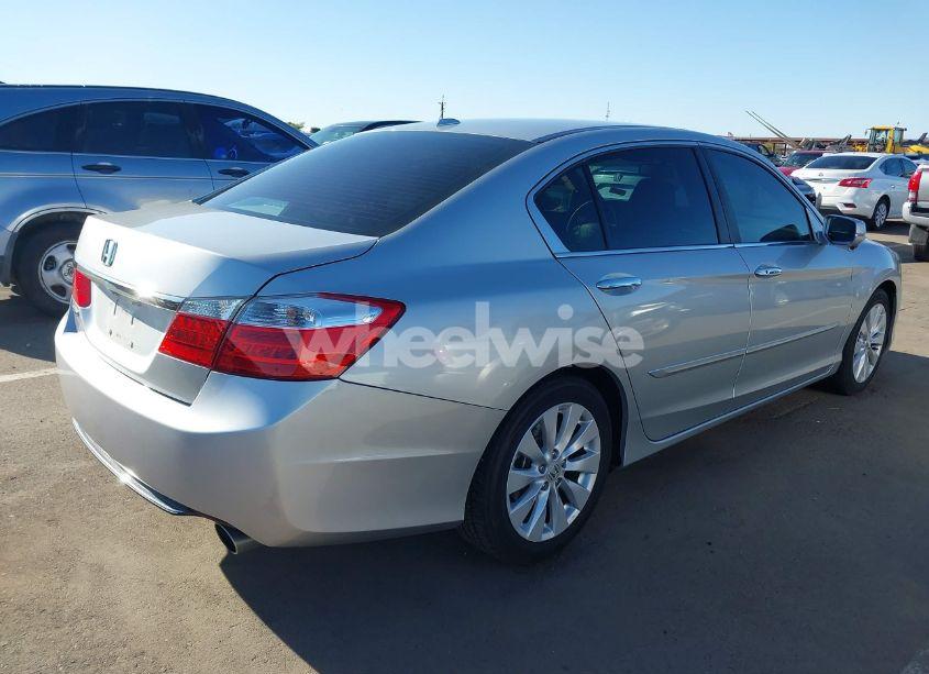 Photo 4 of 2013 Honda Accord EX-L (VIN 1HGCR2F80DA088691)