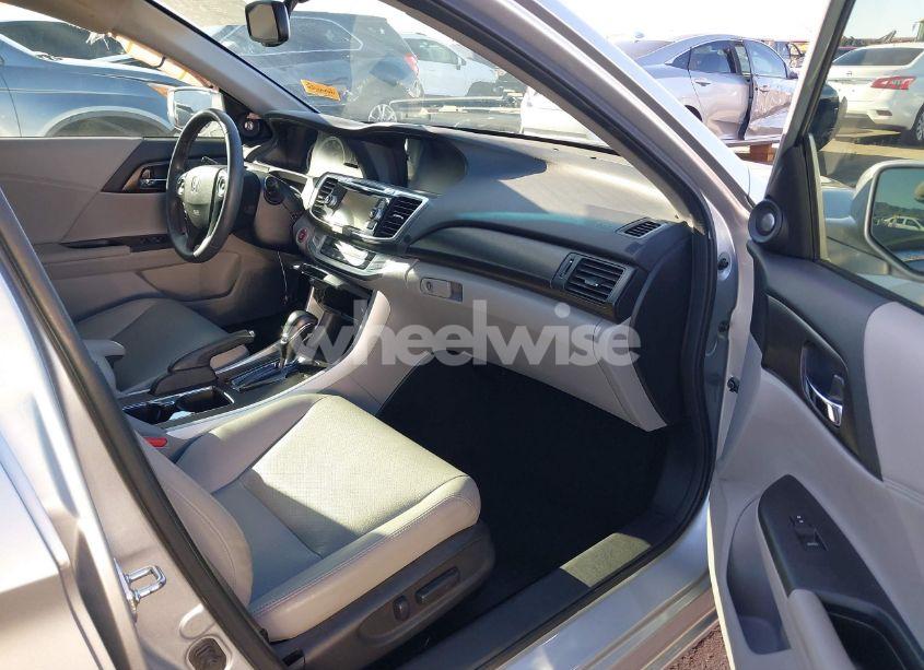 Photo 5 of 2013 Honda Accord EX-L (VIN 1HGCR2F80DA088691)