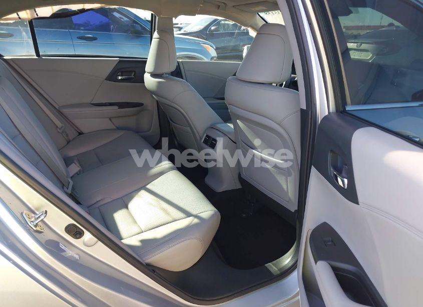 Photo 8 of 2013 Honda Accord EX-L (VIN 1HGCR2F80DA088691)