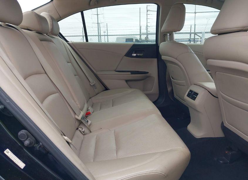 Photo 8 of 2013 Honda Accord EX-L (VIN 1HGCR2F80DA109202)