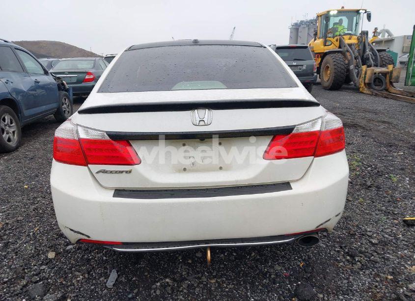 Photo 16 of 2013 Honda Accord EX-L (VIN 1HGCR2F80DA113010)