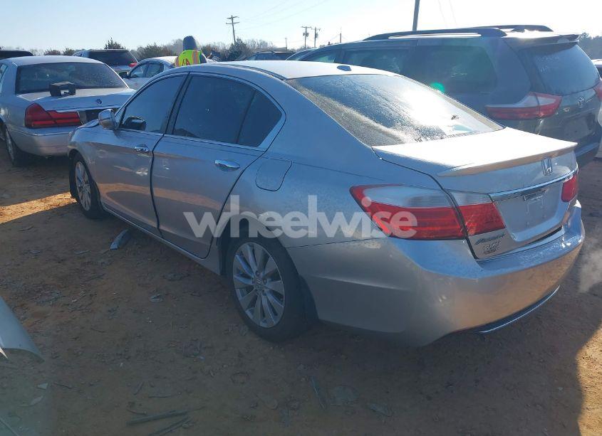 Photo 3 of 2013 Honda Accord EX-L (VIN 1HGCR2F80DA121396)