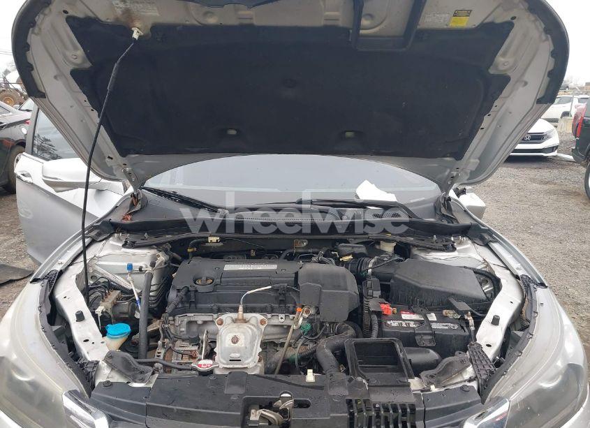 Photo 10 of 2013 Honda Accord EX-L (VIN 1HGCR2F80DA130762)