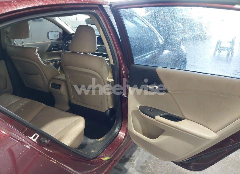 Photo 8 of 2013 Honda Accord EX-L (VIN 1HGCR2F80DA182375)