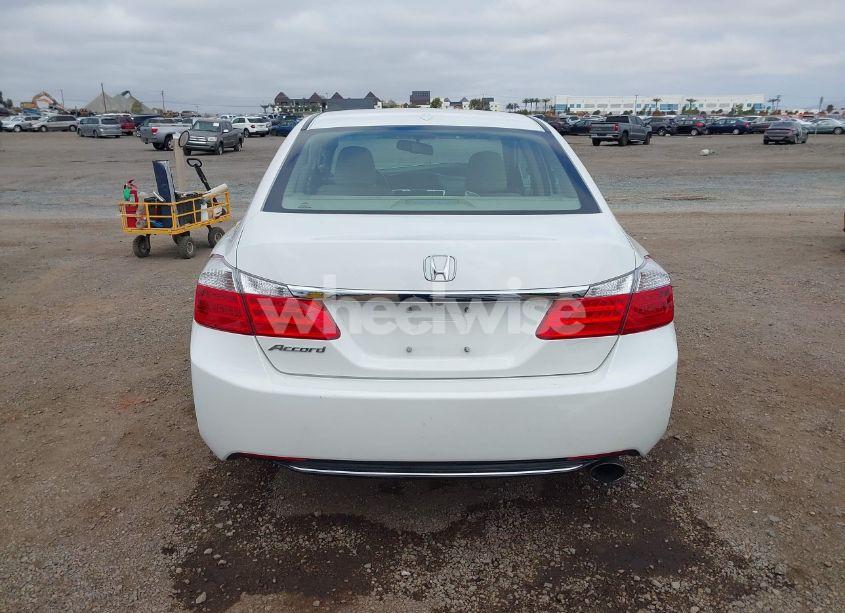 Photo 17 of 2013 Honda Accord EX-L (VIN 1HGCR2F80DA223572)