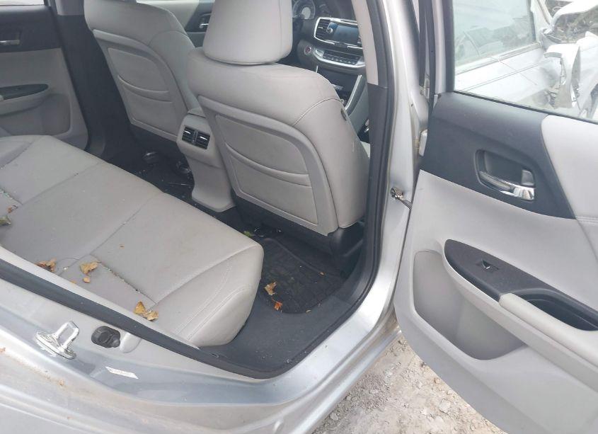 Photo 8 of 2013 Honda Accord EX-L (VIN 1HGCR2F80DA240792)