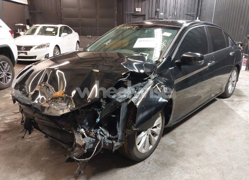 Photo 2 of 2014 Honda Accord EX-L (VIN 1HGCR2F80EA038150)