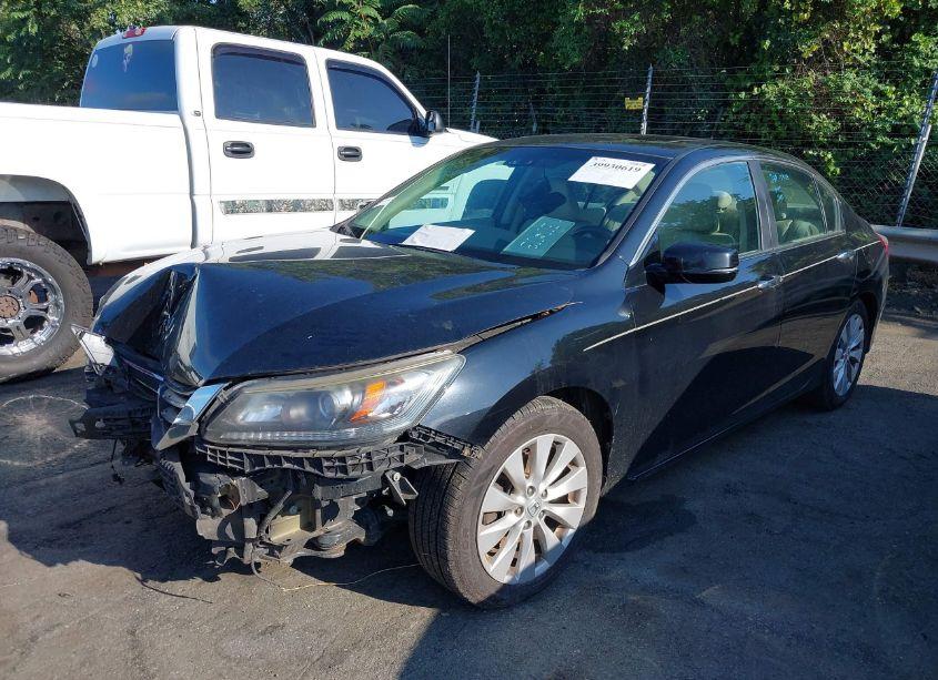 Photo 2 of 2014 Honda Accord EX-L (VIN 1HGCR2F80EA145456)