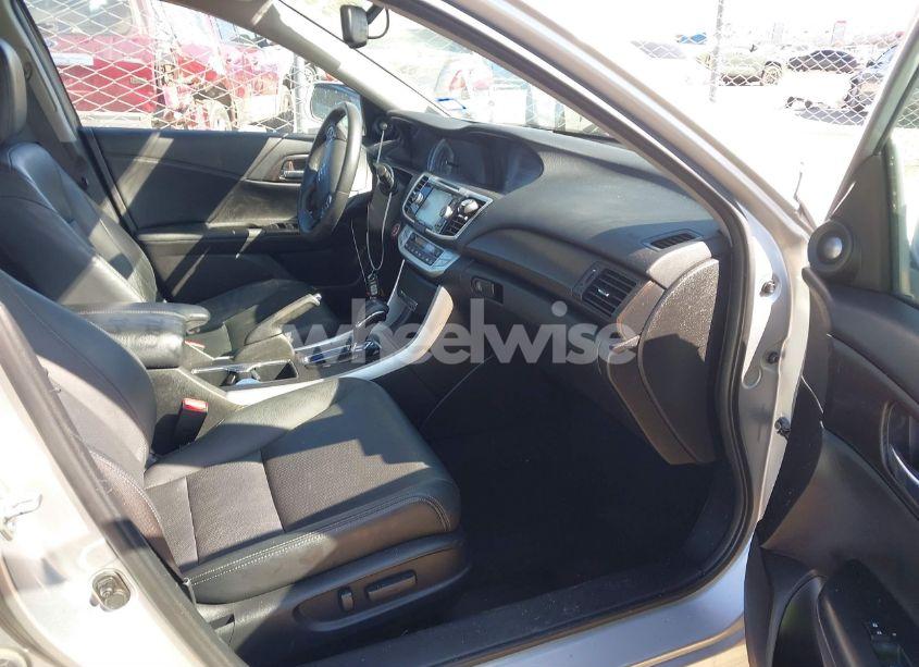 Photo 5 of 2014 Honda Accord EX-L (VIN 1HGCR2F80EA274748)