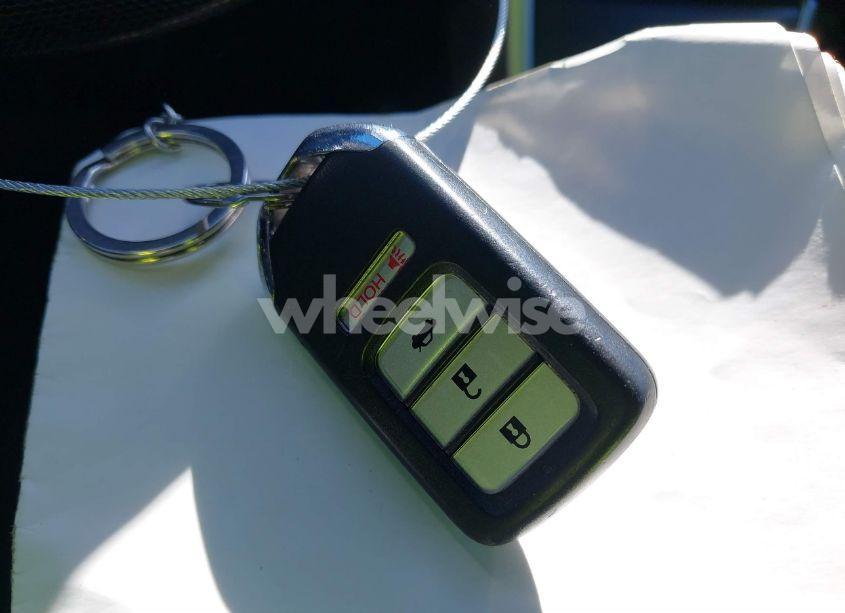 Photo 11 of 2015 Honda Accord EX-L (VIN 1HGCR2F80FA020958)