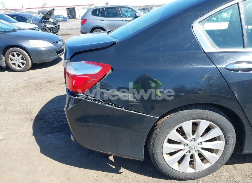 Photo 6 of 2015 Honda Accord EX-L (VIN 1HGCR2F80FA020958)