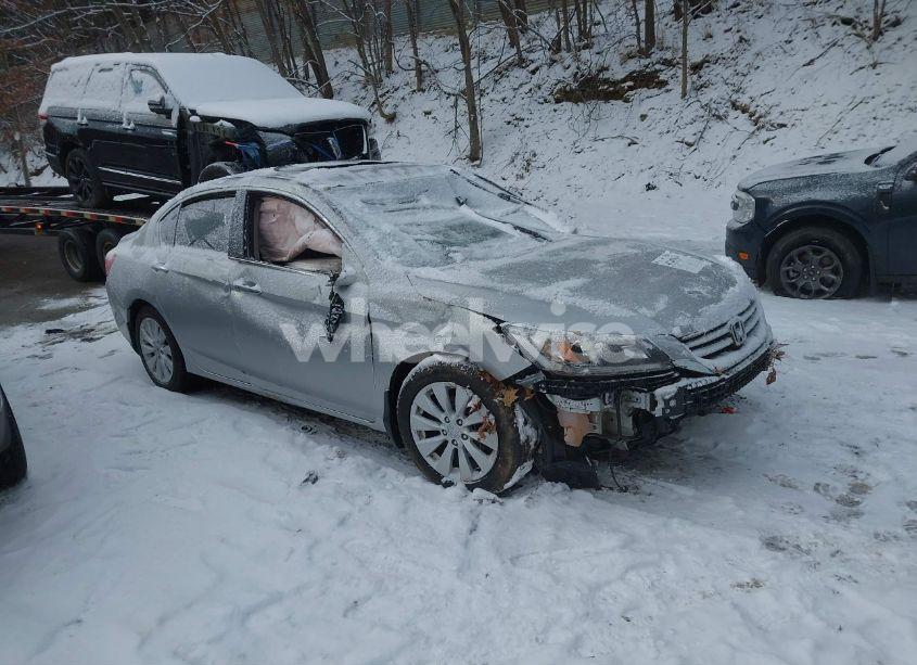 2015 Honda Accord EX-L (VIN 1HGCR2F80FA066256) main photo