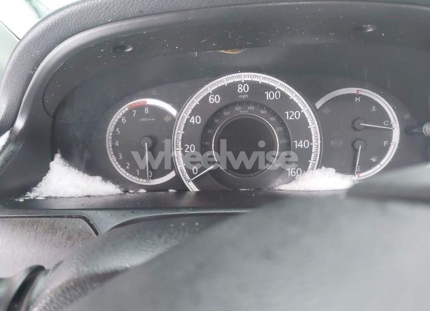 Photo 7 of 2015 Honda Accord EX-L (VIN 1HGCR2F80FA066256)