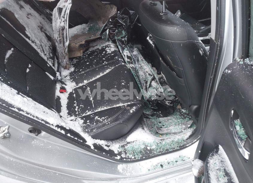 Photo 8 of 2015 Honda Accord EX-L (VIN 1HGCR2F80FA066256)