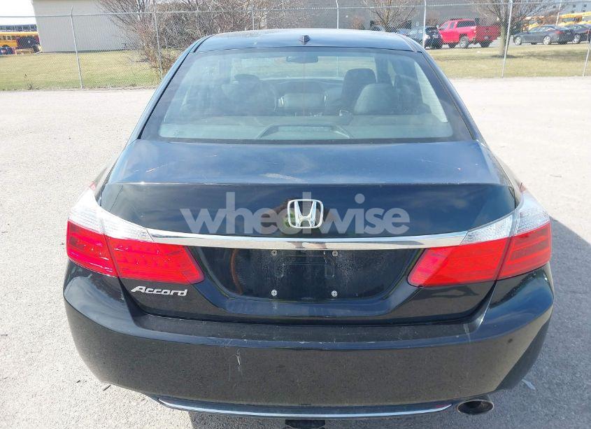 Photo 16 of 2015 Honda Accord EX-L (VIN 1HGCR2F80FA086247)
