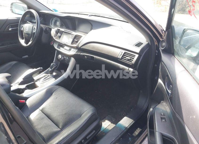 Photo 5 of 2015 Honda Accord EX-L (VIN 1HGCR2F80FA086247)