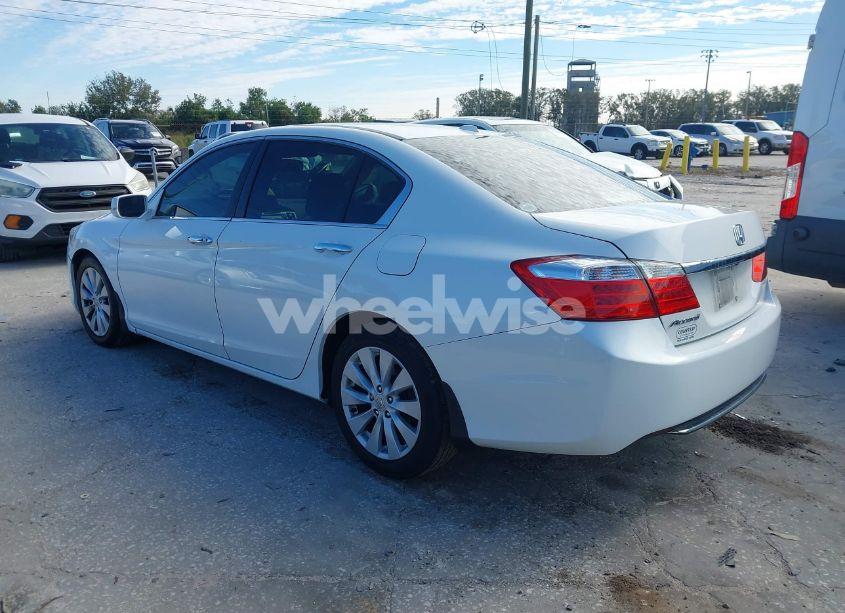 Photo 3 of 2015 Honda Accord EX-L (VIN 1HGCR2F80FA109171)