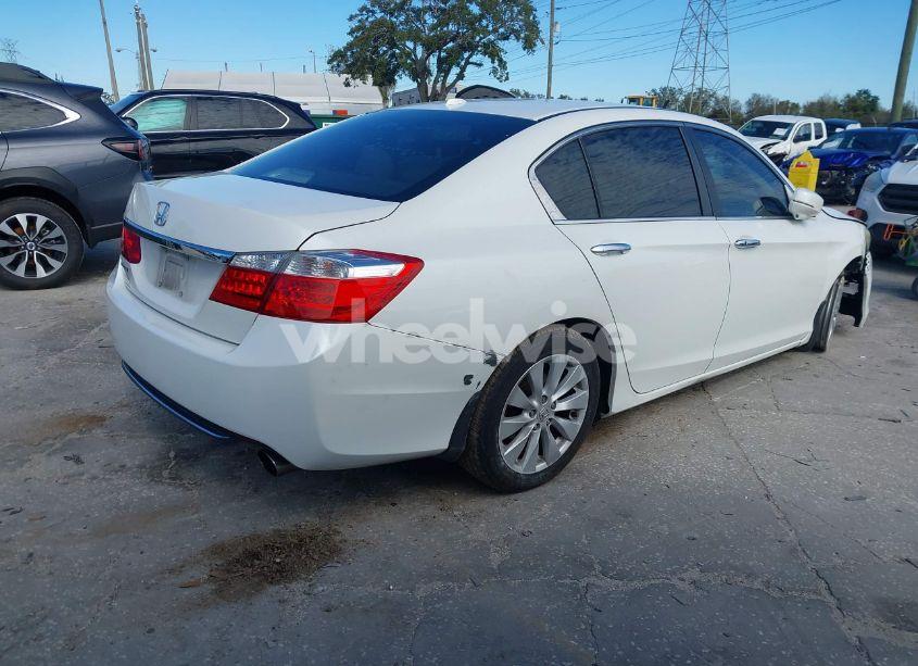 Photo 4 of 2015 Honda Accord EX-L (VIN 1HGCR2F80FA109171)