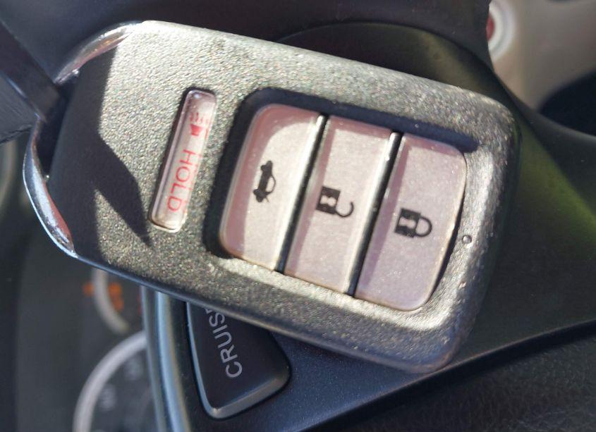 Photo 11 of 2015 Honda Accord EX-L (VIN 1HGCR2F80FA225485)