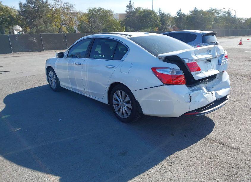 Photo 3 of 2015 Honda Accord EX-L (VIN 1HGCR2F80FA225485)