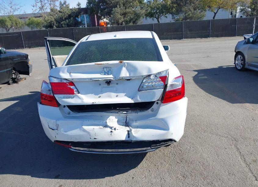 Photo 6 of 2015 Honda Accord EX-L (VIN 1HGCR2F80FA225485)