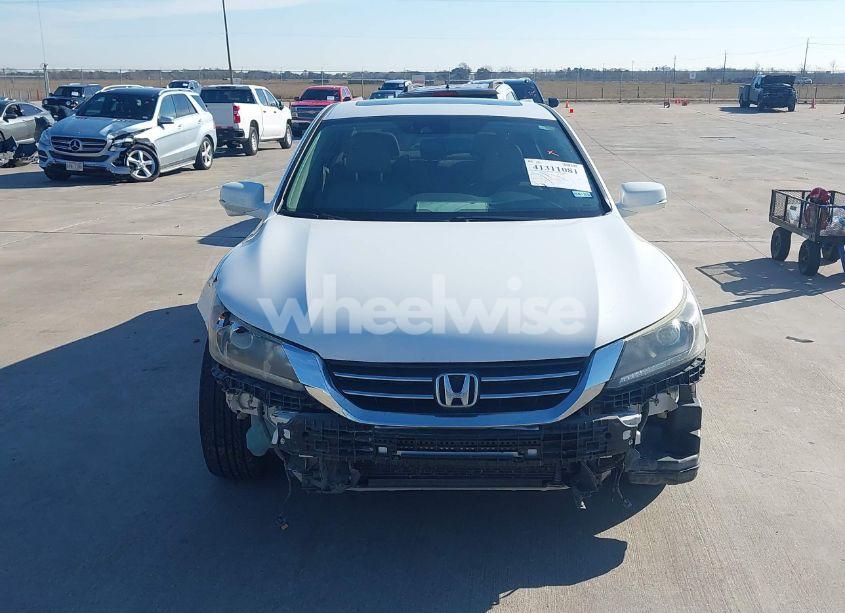 Photo 12 of 2015 Honda Accord EX-L (VIN 1HGCR2F80FA268613)