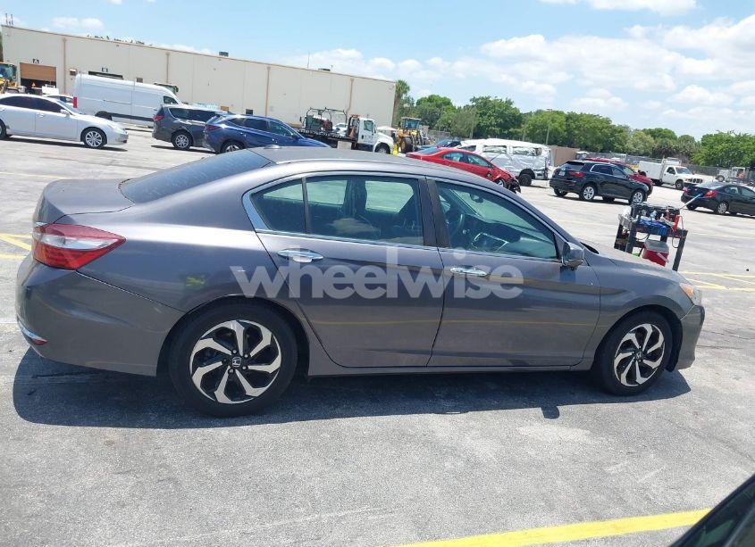Photo 13 of 2016 Honda Accord EX-L (VIN 1HGCR2F80GA009878)