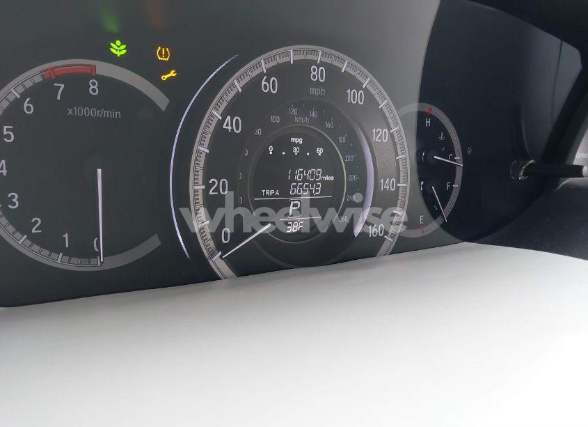 Photo 15 of 2016 Honda Accord SEDAN (VIN 1HGCR2F80GA026776)