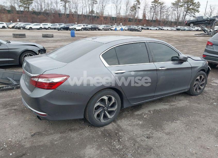 Photo 4 of 2016 Honda Accord SEDAN (VIN 1HGCR2F80GA026776)