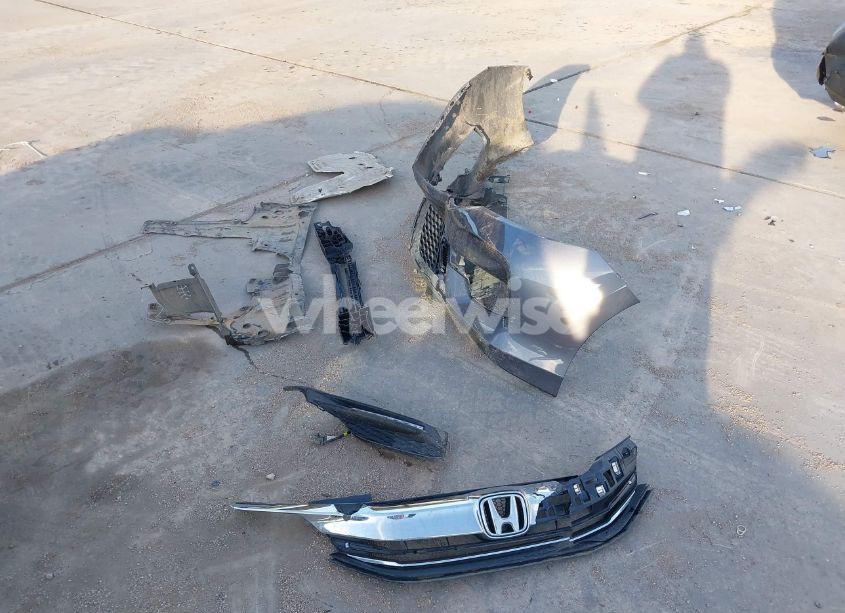 Photo 12 of 2016 Honda Accord EX-L (VIN 1HGCR2F80GA026826)