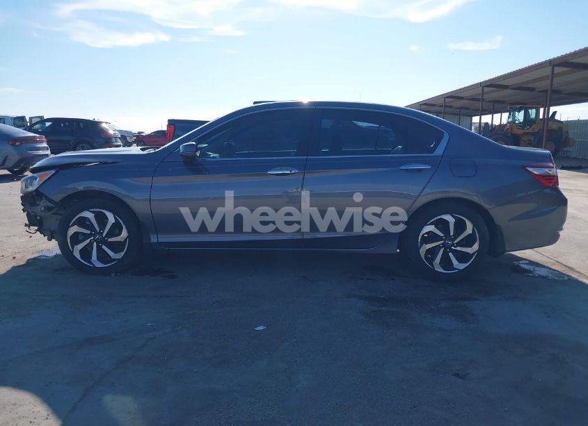 Photo 15 of 2016 Honda Accord EX-L (VIN 1HGCR2F80GA026826)