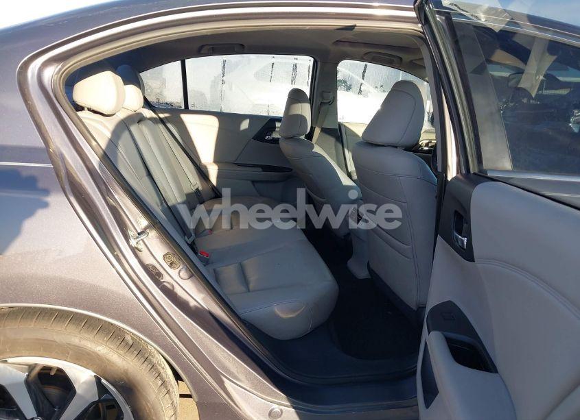 Photo 8 of 2016 Honda Accord EX-L (VIN 1HGCR2F80GA026826)