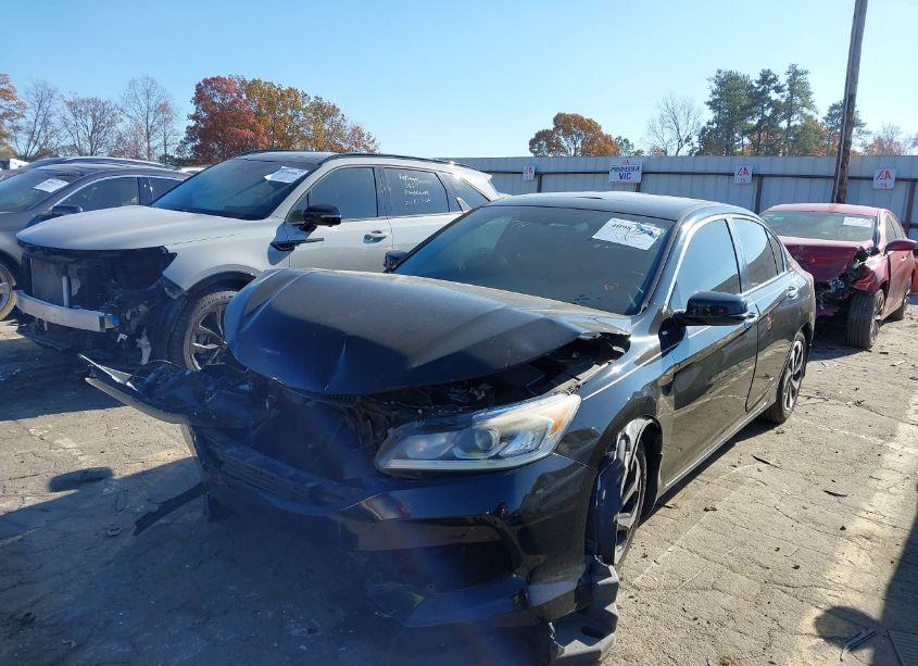 Photo 2 of 2016 Honda Accord EX-L (VIN 1HGCR2F80GA105655)