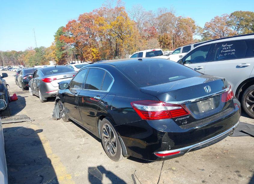 Photo 3 of 2016 Honda Accord EX-L (VIN 1HGCR2F80GA105655)