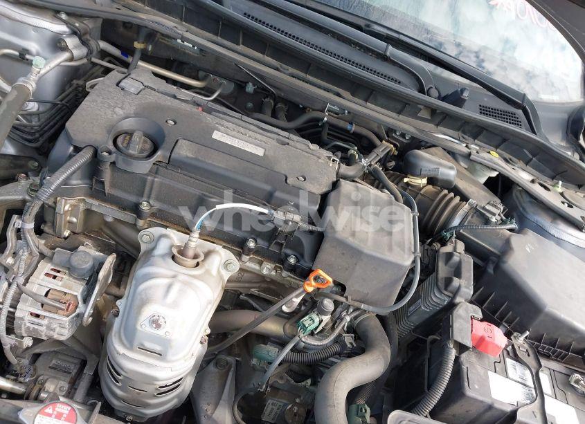 Photo 10 of 2016 Honda Accord EX-L (VIN 1HGCR2F80GA113660)