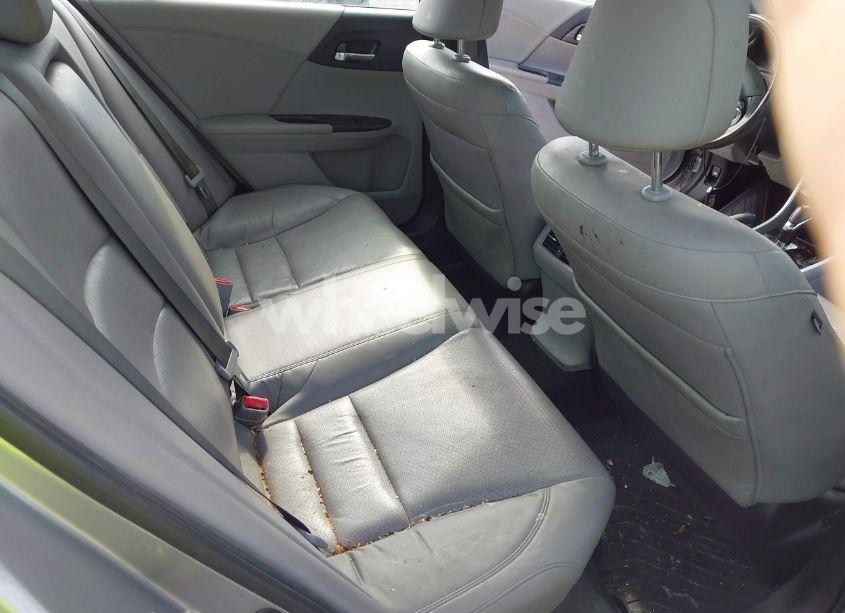 Photo 8 of 2016 Honda Accord EX-L (VIN 1HGCR2F80GA113660)