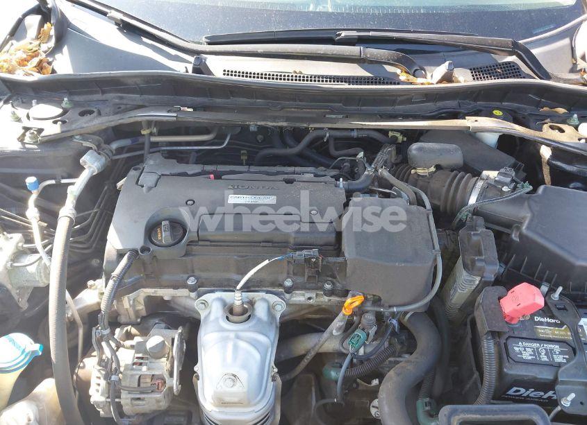 Photo 10 of 2016 Honda Accord EX-L (VIN 1HGCR2F80GA159957)